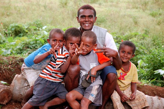 fiji islanders at raviravi, Fiji 2006