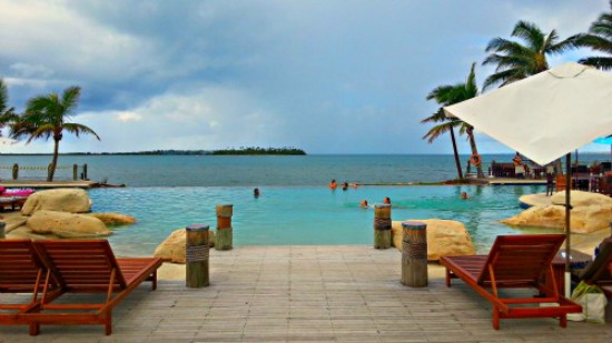 Sheraton Fiji Resort pool