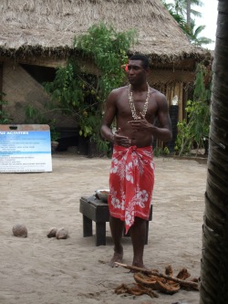 A sulu worn by a man on our day Fiji cruise