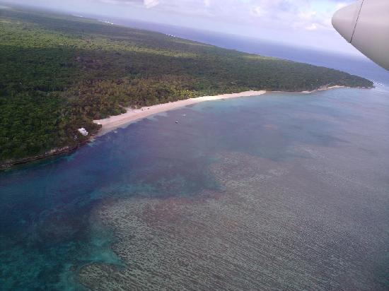 Vatulele Island Resort along the beach