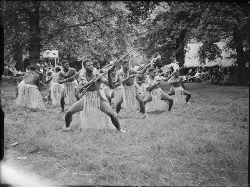Fiji hisory 1946, Fiji contingent at Kensington for farewell