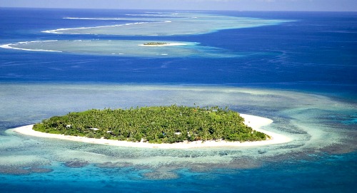 Tavarua island Fiji vacation packages